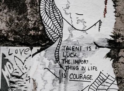 Create Beautiful and Motivating Quotes Instantly