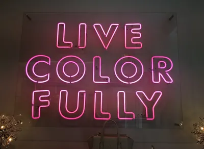 Create an Inspiring Aesthetic Quote to Elevate Your Spirits