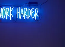 Transform Your Screen with Eye-Catching Inspirational Quote Wallpapers